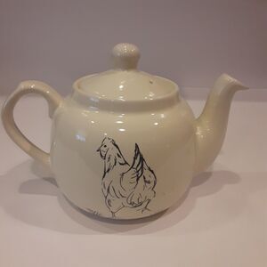London Pottery Farmhouse Hen Teapot Cottage Farmhouse French Country